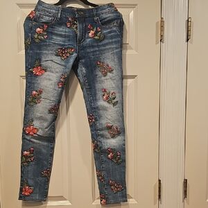 Driftwood Floral JACKIE Embroidered Blue Jeans Sz 26